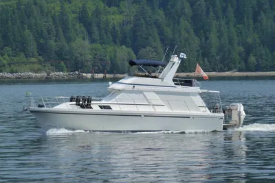 Canoe Cove Sports Sedan