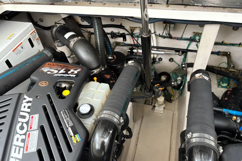 Devocean Yacht Photos Pics Engine room of a 2003 Sea Ray 360 Sundancer with Mercury components.