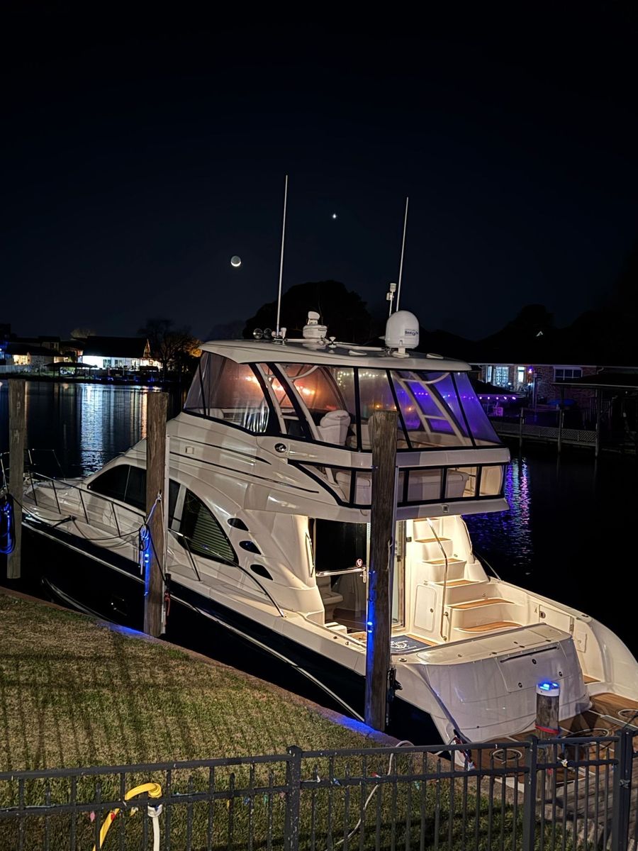 2005 Sea Ray 55 