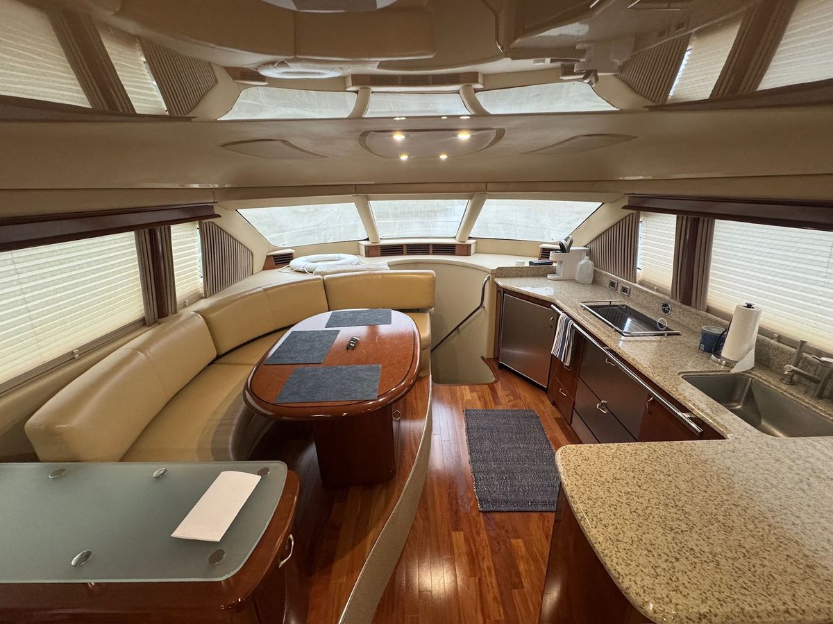 2005 Sea Ray 55 