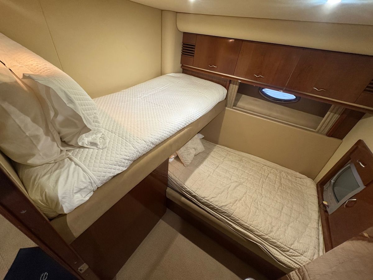 2005 Sea Ray 55 