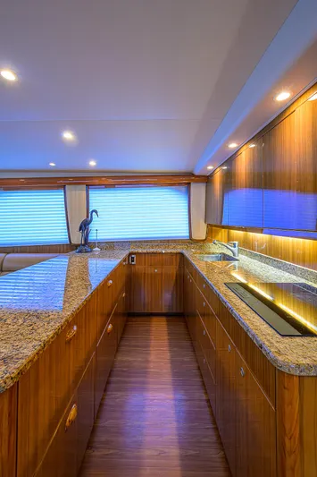 Never E Nuff Yacht Photos Pics 