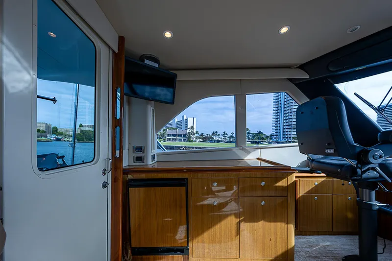 Never E Nuff Yacht Photos Pics 