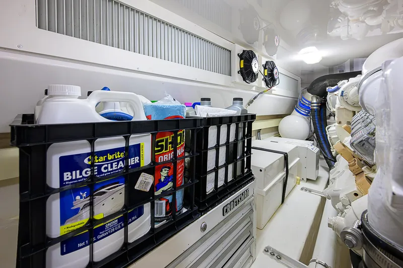 Never E Nuff Yacht Photos Pics 