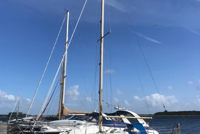 1973 Centurion 32