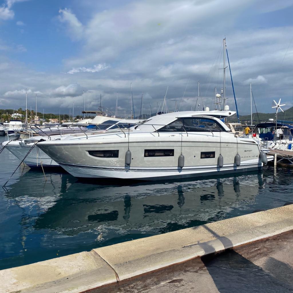 2014 Jeanneau Leader 40