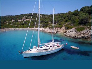2011 Amel 54