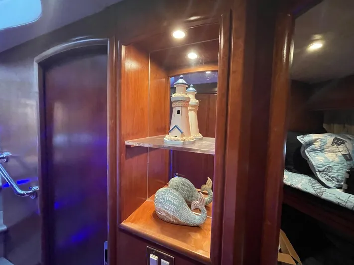 Relentless Yacht Photos Pics 