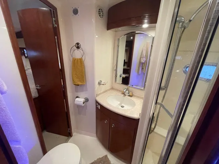 Relentless Yacht Photos Pics 