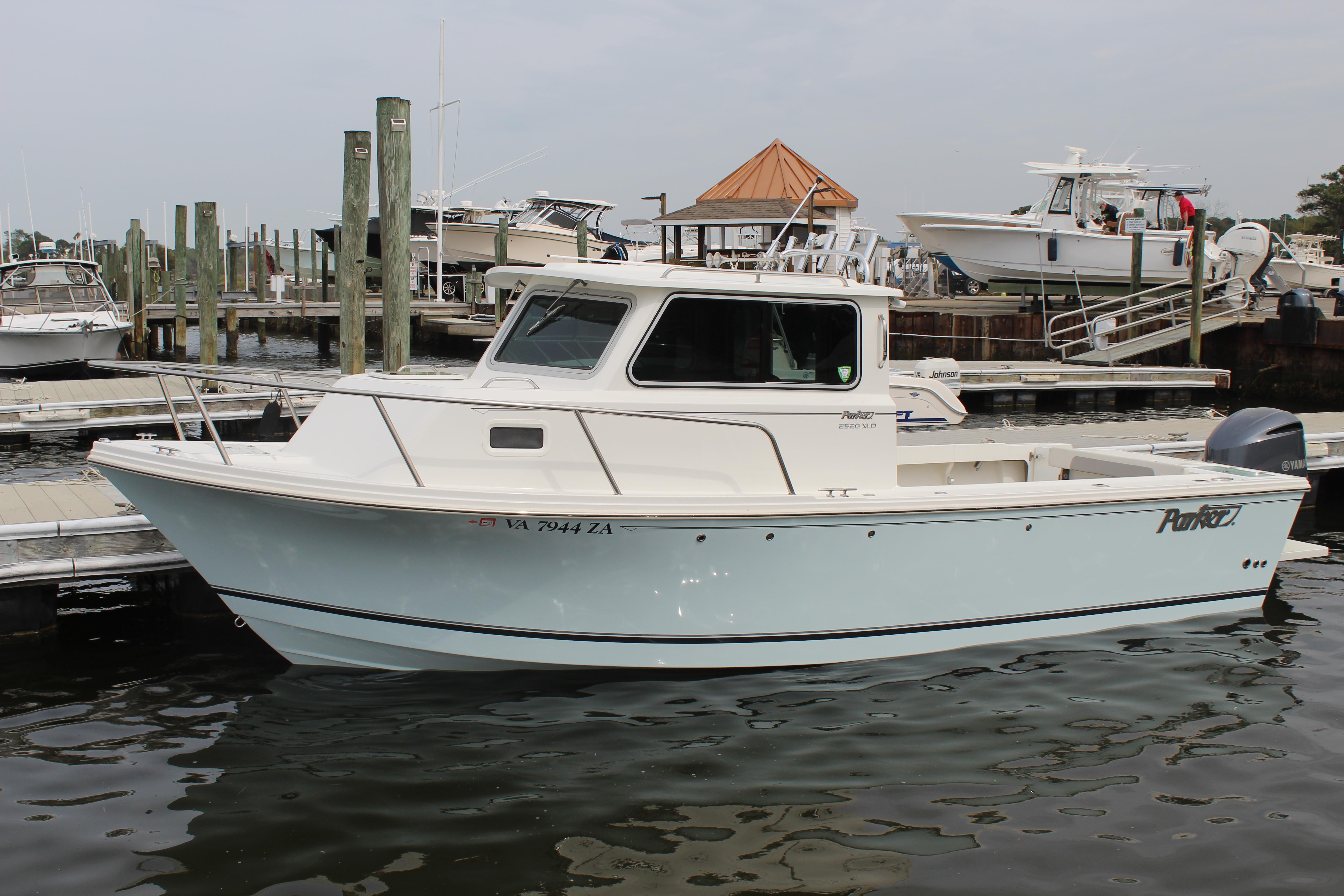 2021 Parker 2520 Parker Pilothouse for sale - YachtWorld