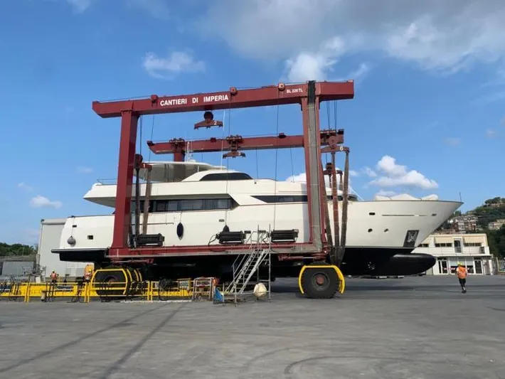  Yacht Photos Pics Alalunga Navetta 30 yacht from 1999 on a shipyard lift at Cantieri di Imperia.