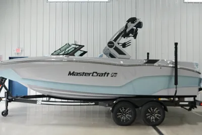 MasterCraft XT22