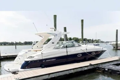 Monterey 350 Sport Yacht
