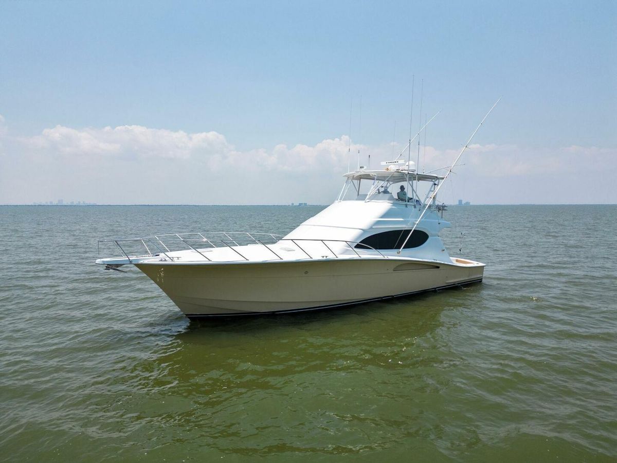 2003 Hatteras 54 