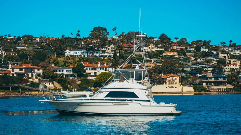 Aquila II Yacht Photos Pics 