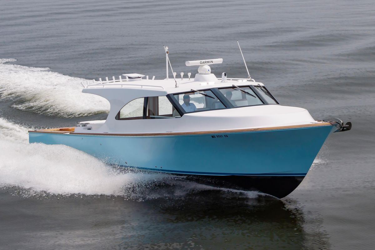 2024 Weaver 43 