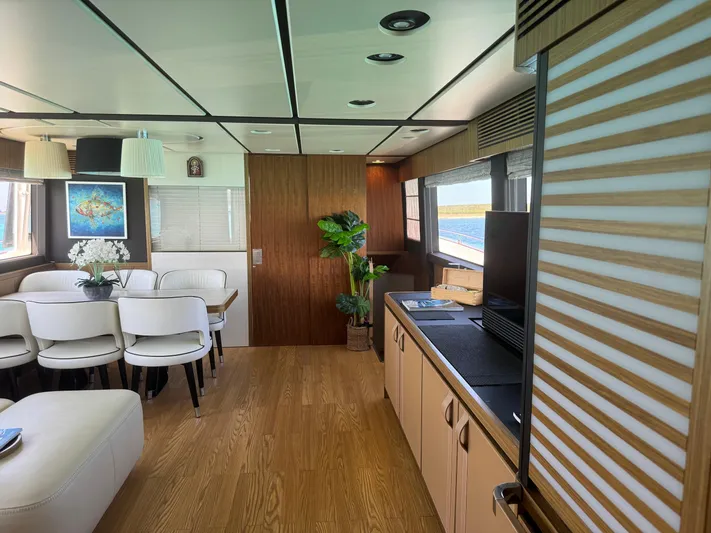  Yacht Photos Pics Azimut Magellano 66