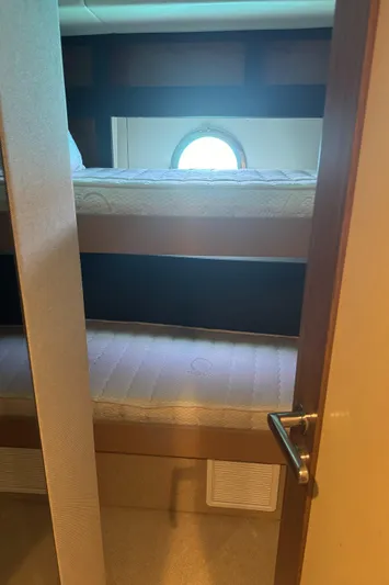  Yacht Photos Pics Azimut Magellano 66