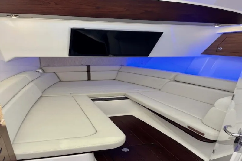 " Options " Yacht Photos Pics 