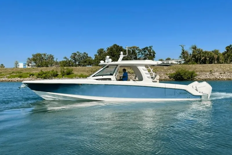 " Options " Yacht Photos Pics 