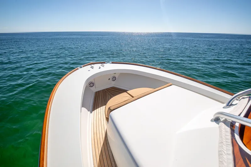 Wood Yacht Photos Pics 2014 Release 34 Walkaround- Bow 2