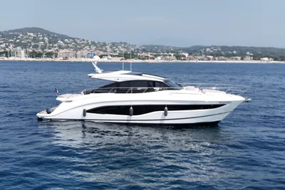 2024 Princess V55