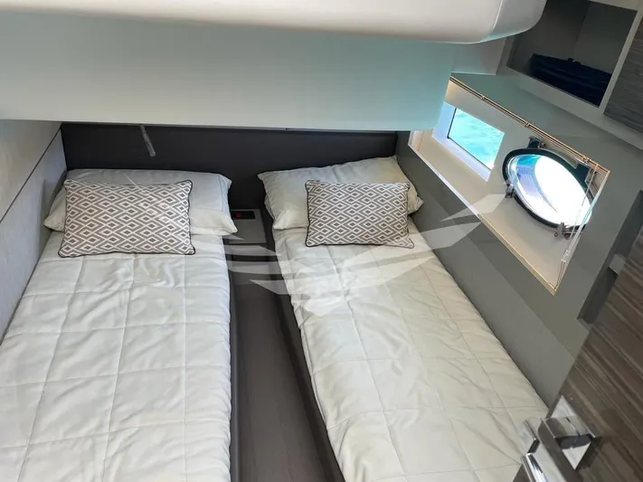  Yacht Photos Pics Image 25