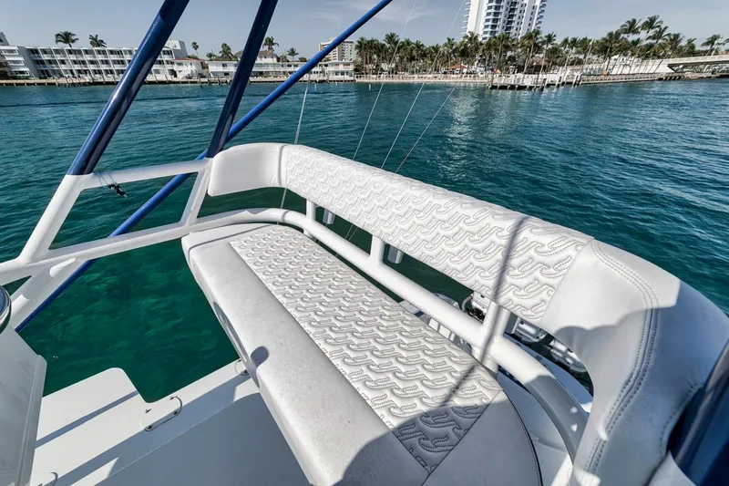  Yacht Photos Pics 2020 Yellowfin 42 Offshore boat seating with ocean view.