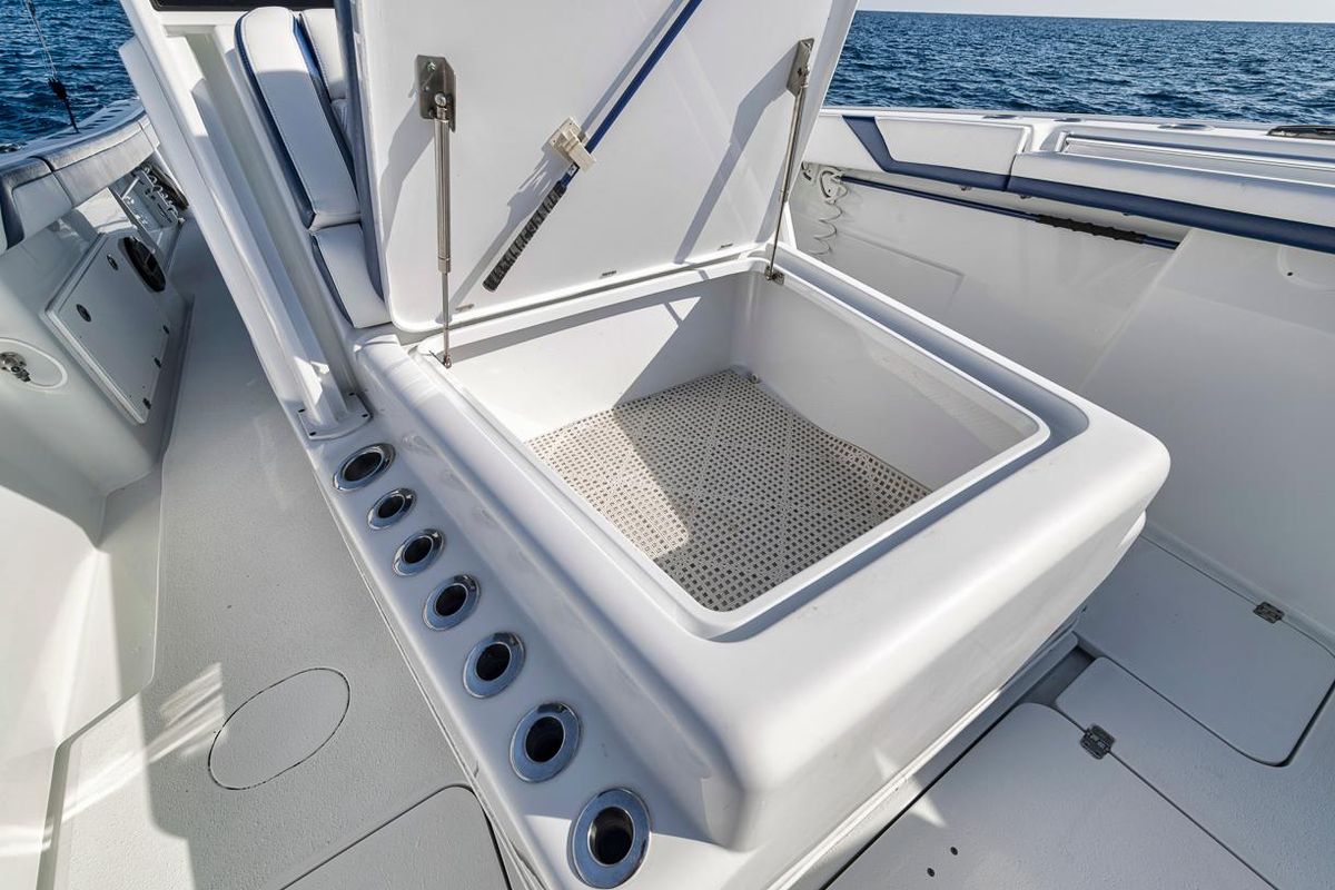 2020 Yellowfin 42 