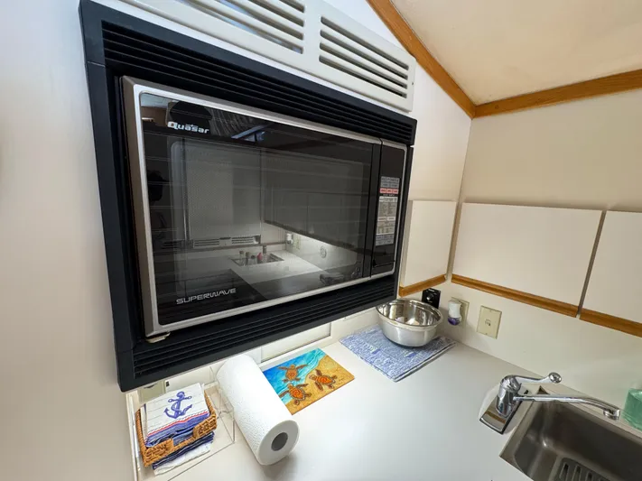 Rum Runner Yacht Photos Pics 