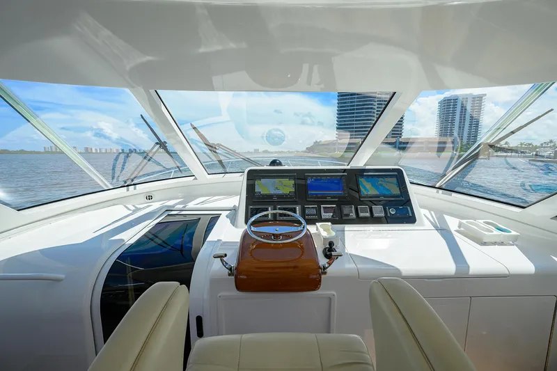 Honu Kai Yacht Photos Pics Viking 48 Honu Kai - Exterior Helm