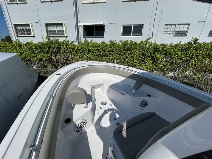  Yacht Photos Pics 2025 Sportsman 252 Open - Image 4