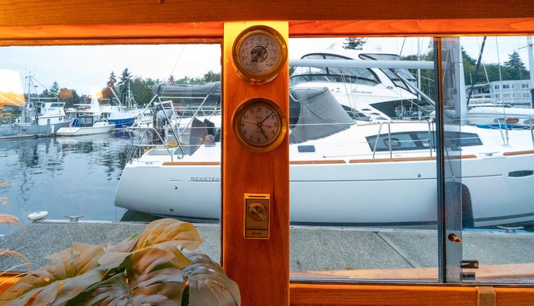 1983-48-westport-pilothouse
