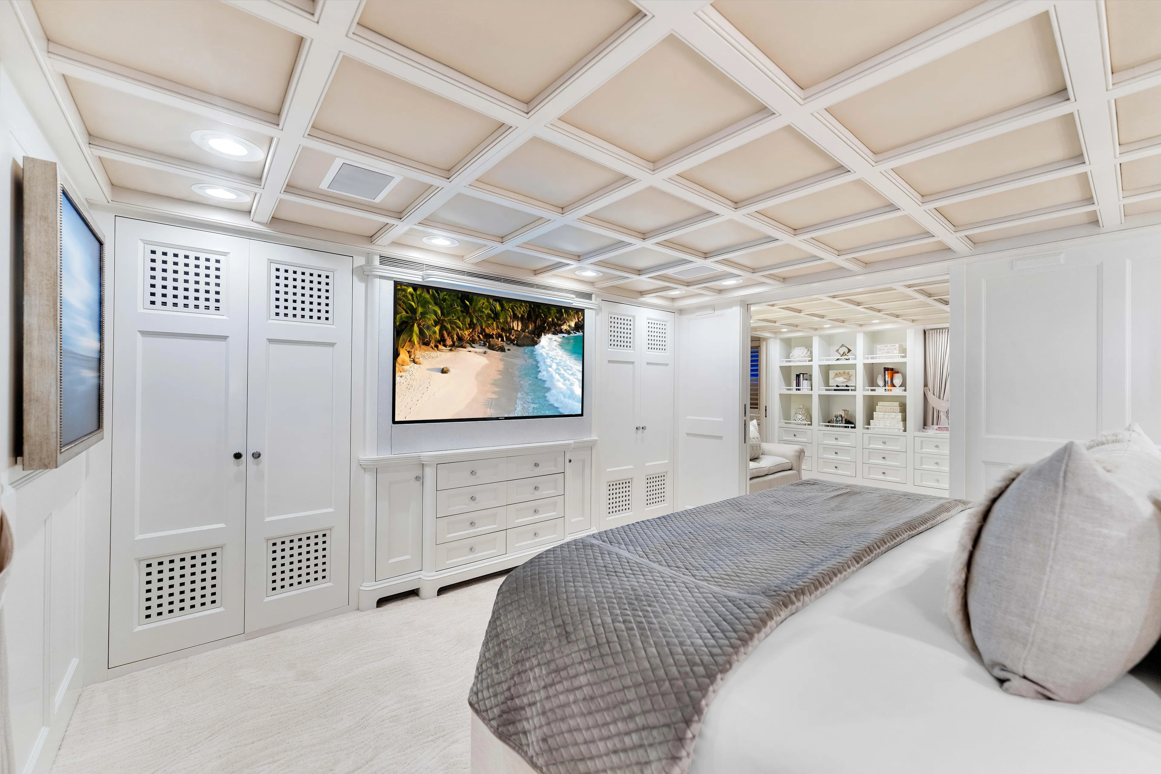 Star Diamond Yacht Photos Pics Luxurious Admiral Pilothouse 1998 bedroom with elegant white decor and large TV.