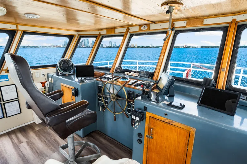 Pelican Yacht Photos Pics Custom 2002 Tri-Kat 60' Catamaran