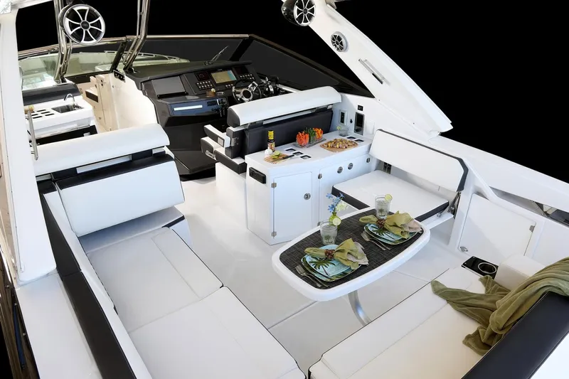 385-185 Yacht Photos Pics Manufacturer Provided Image