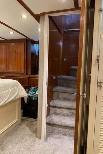 Karen Louise Yacht Photos Pics 