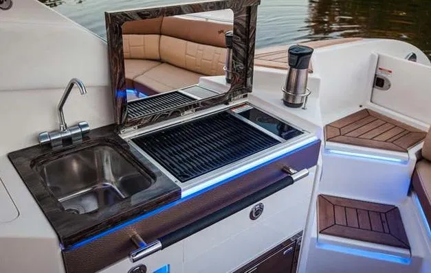  Yacht Photos Pics Manufacturer Provided Image