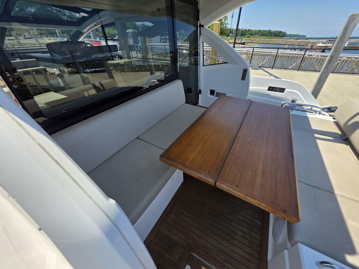2019 Sunseeker 50 