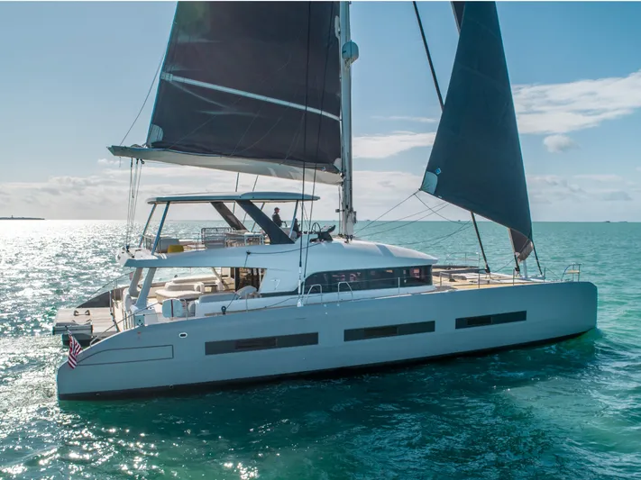 Olivia Rd Yacht Photos Pics 