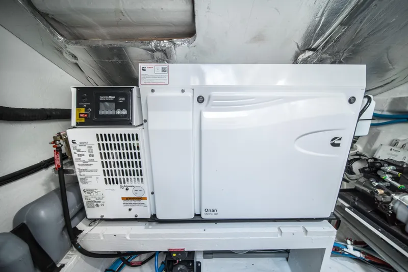 Olivia Rd Yacht Photos Pics 