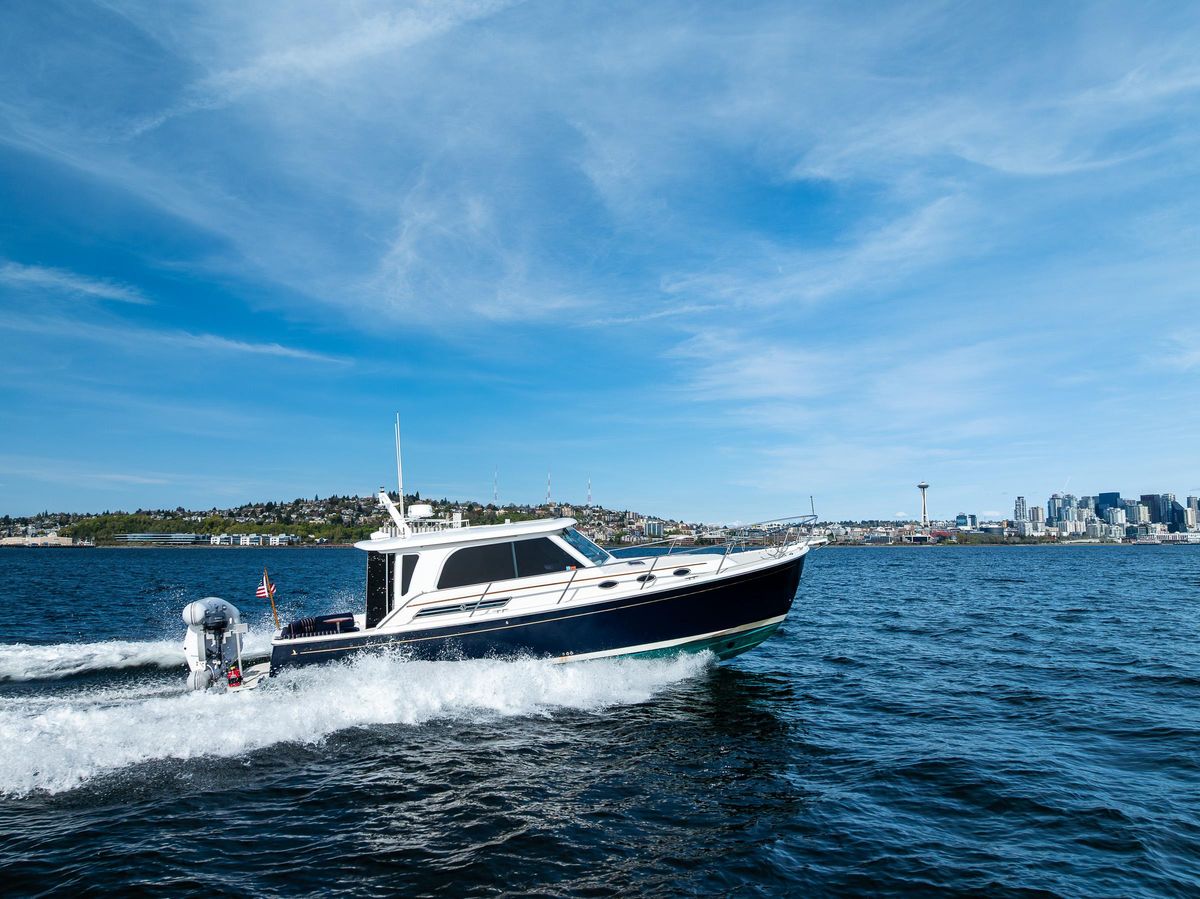 2013 Back Cove 42 