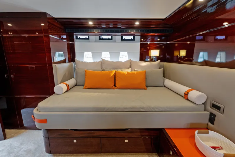 Tribu Yacht Photos Pics TRIBU 62' Steeler Yachts 2021