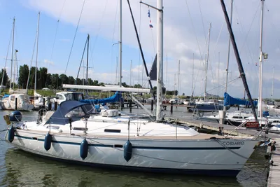 1998 Bavaria 36 Holiday