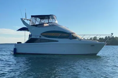Carver 33 Super Sport