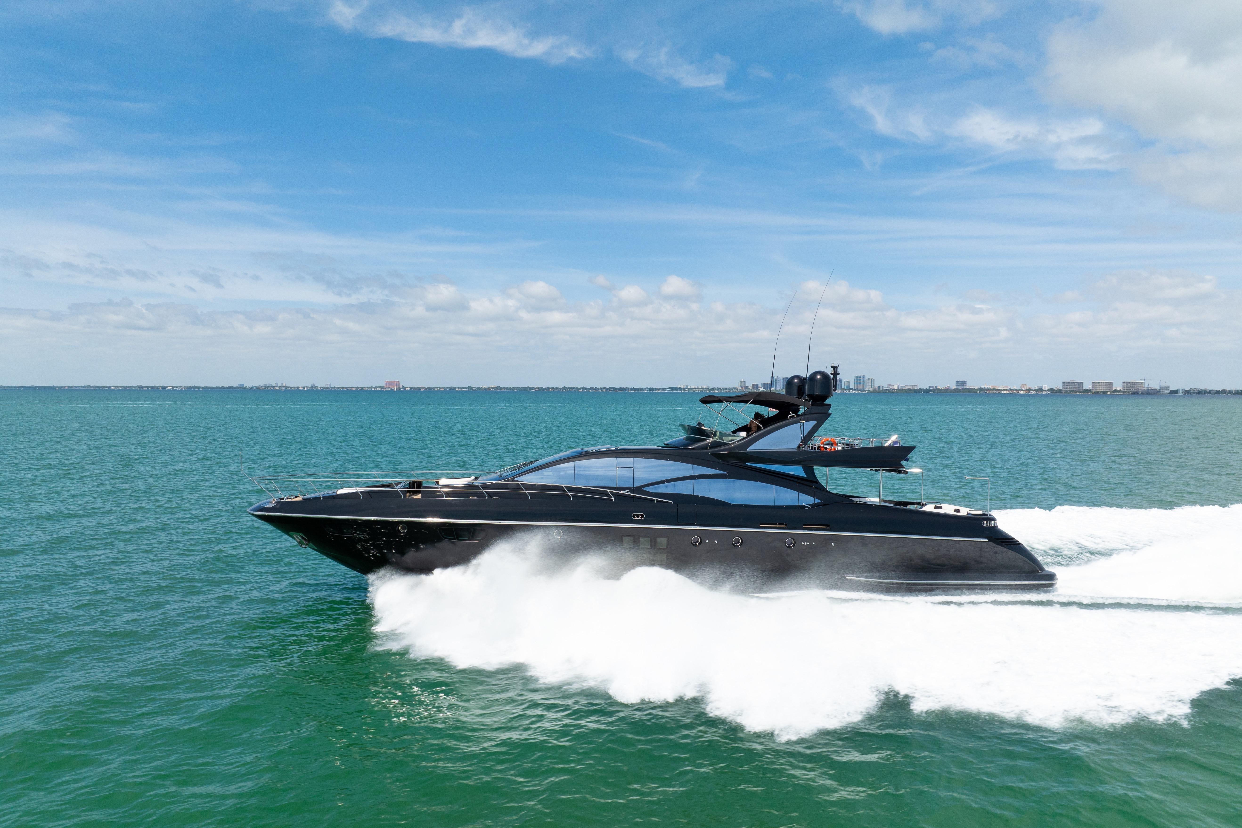 Sette Yacht for Sale | 103 Azimut Yachts Miami, FL | Denison