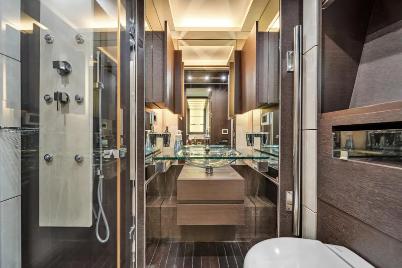 Sette Yacht Photos Pics 