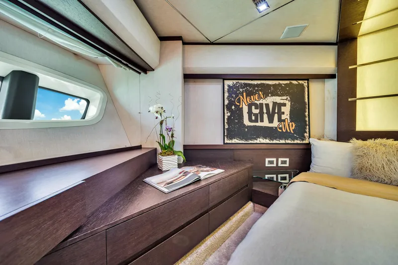 Sette Yacht Photos Pics 