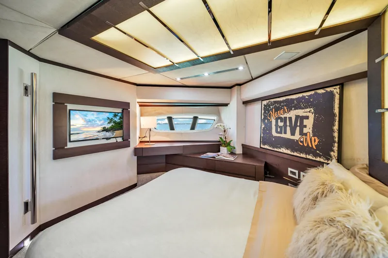 Sette Yacht Photos Pics 