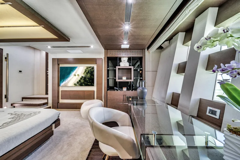 Sette Yacht Photos Pics 